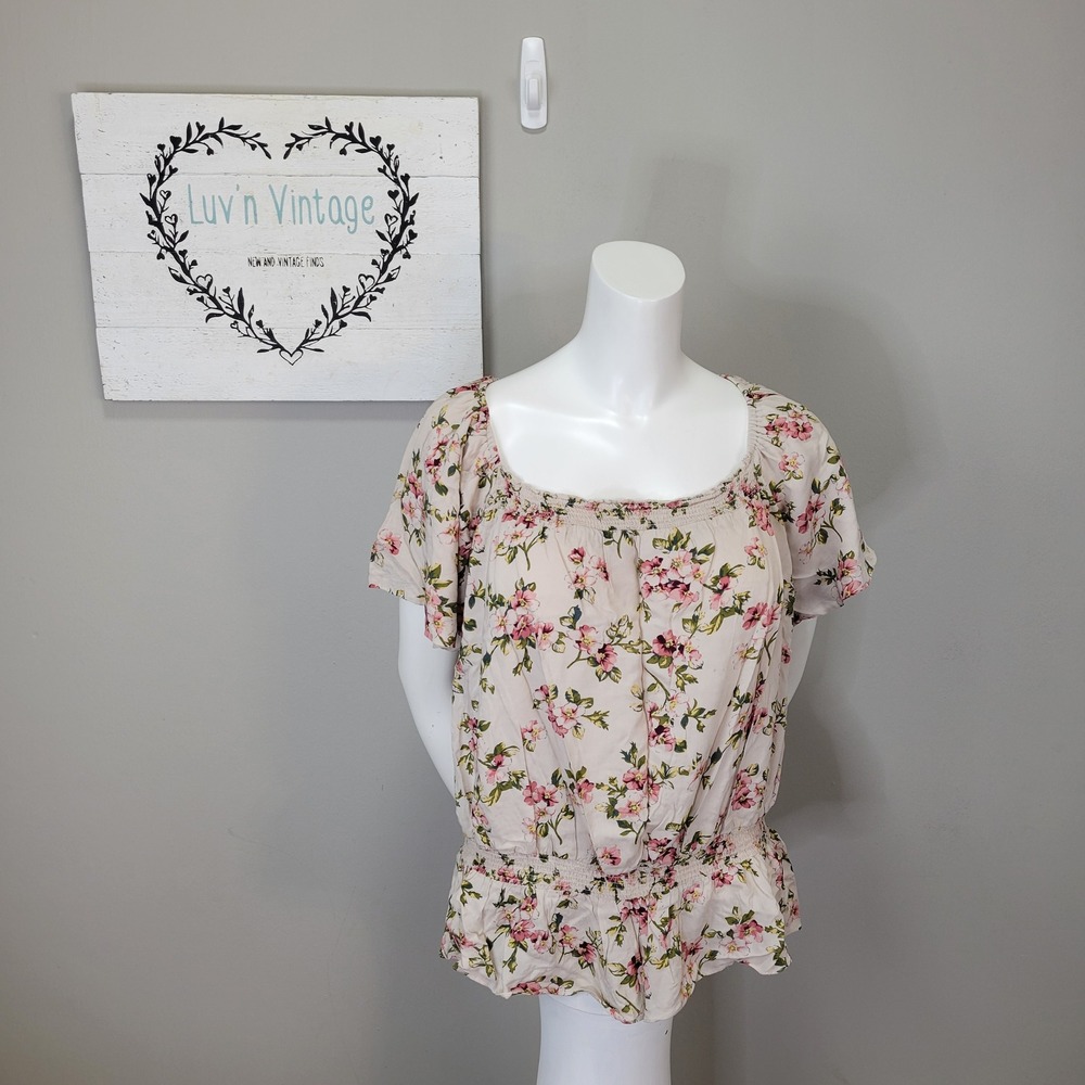 Floral Blouse Pink Green Beige Women's Short Sleeve‎ Square Neck Top Size M